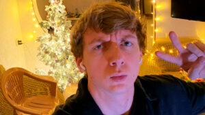 Rejiboi (Реджибой): реакции, Fortnite и клипы, которые разлетаются сами